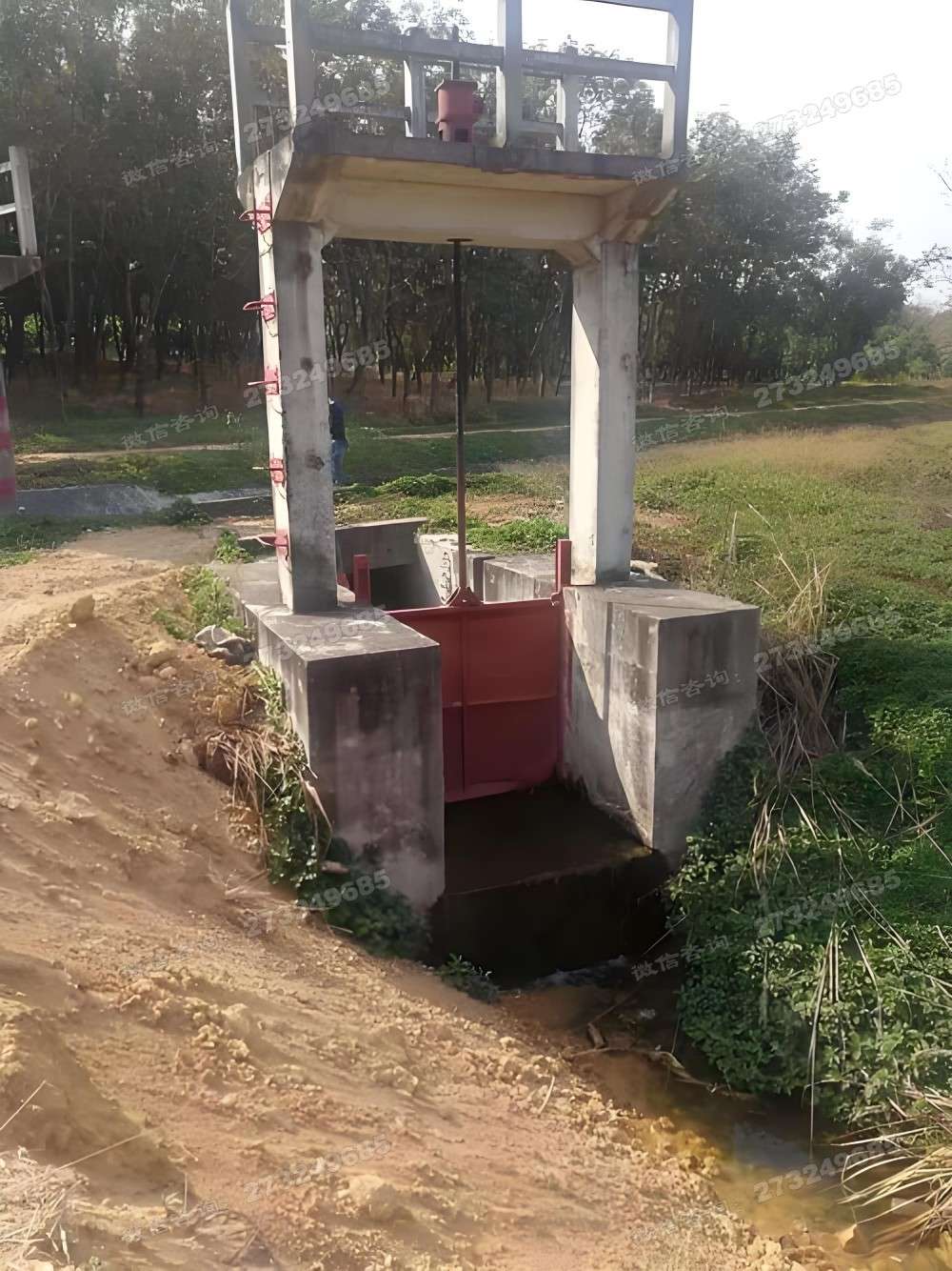 梧州单孔启闭机房渠道闸门